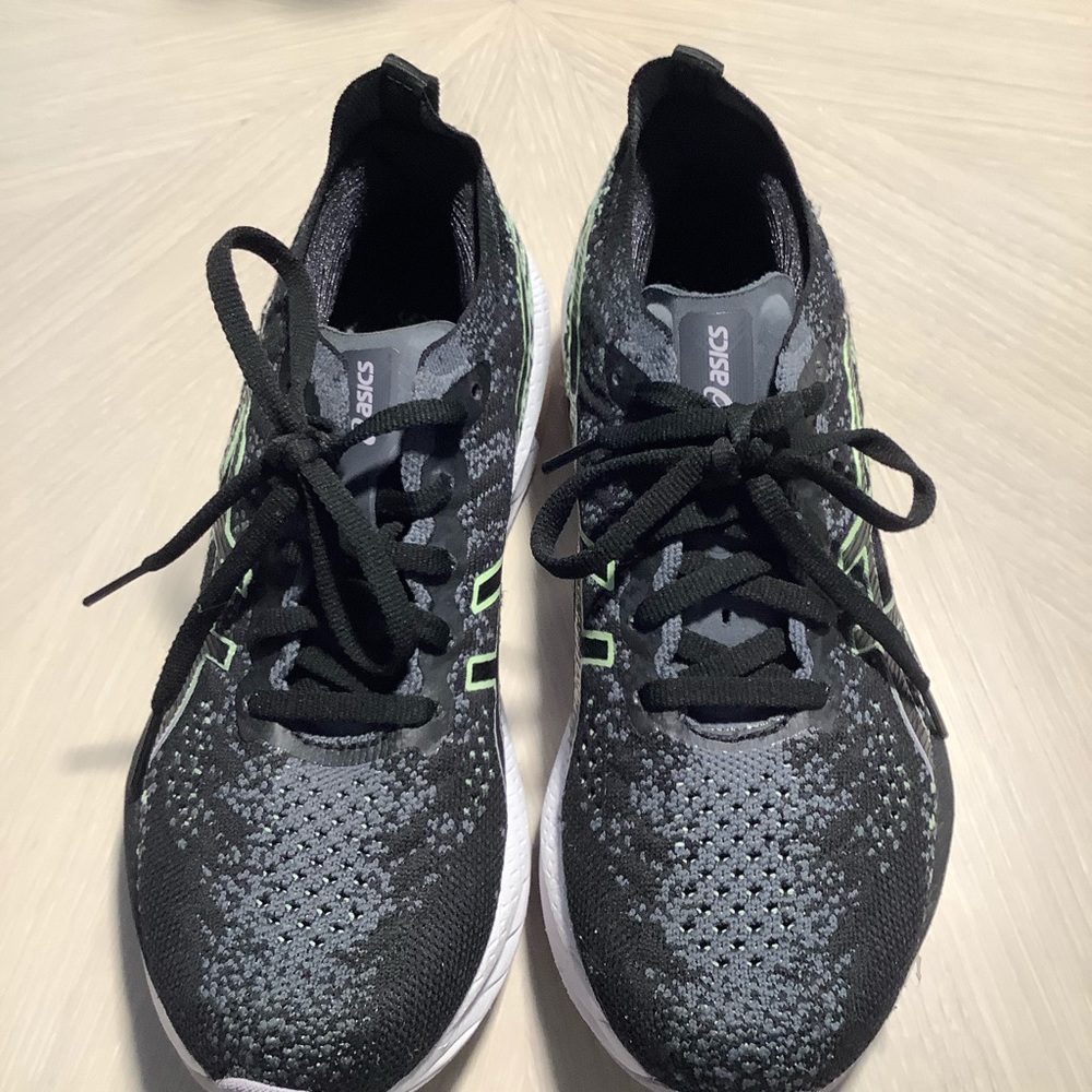 ASICS black running sneaker